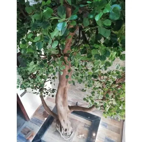Forest-Themed-Tree