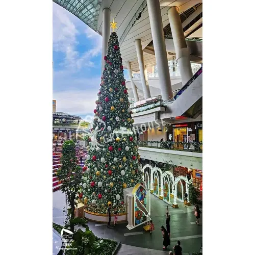 Artificial-christmas-tree