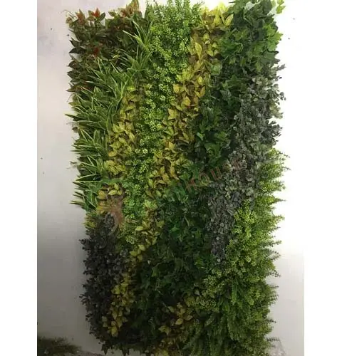 Greenwall-Artificial-1