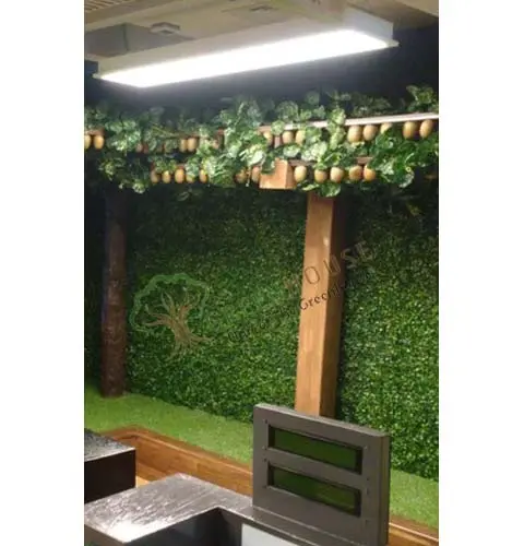 Greenwall-Artificial