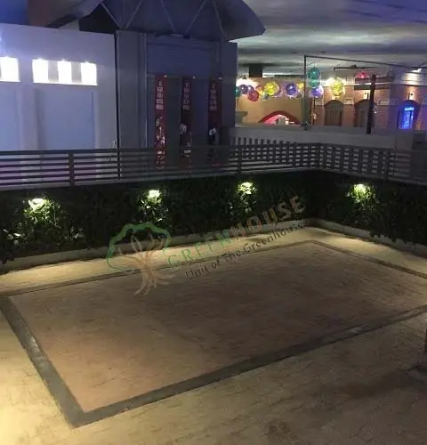 Greenwall-Artificial-1