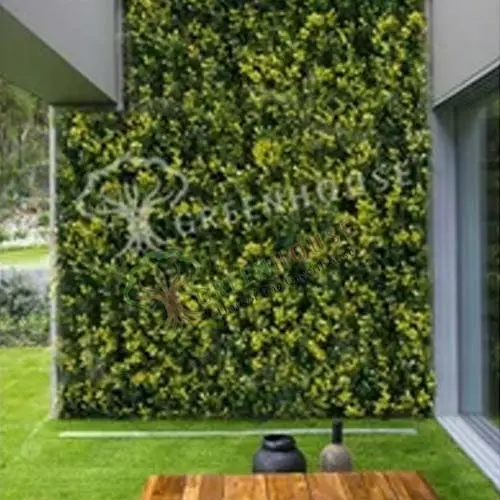 Greenwall-Artificial-1