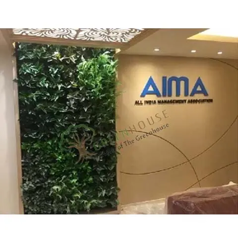 Greenwall-Artificial-1